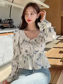 DAZY 花卉印花前結綁帶袖荷葉邊上衣 - 米色 - 查看 1