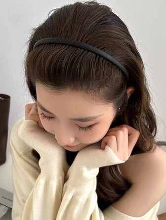 Cinta de pelo sólida y minimalista