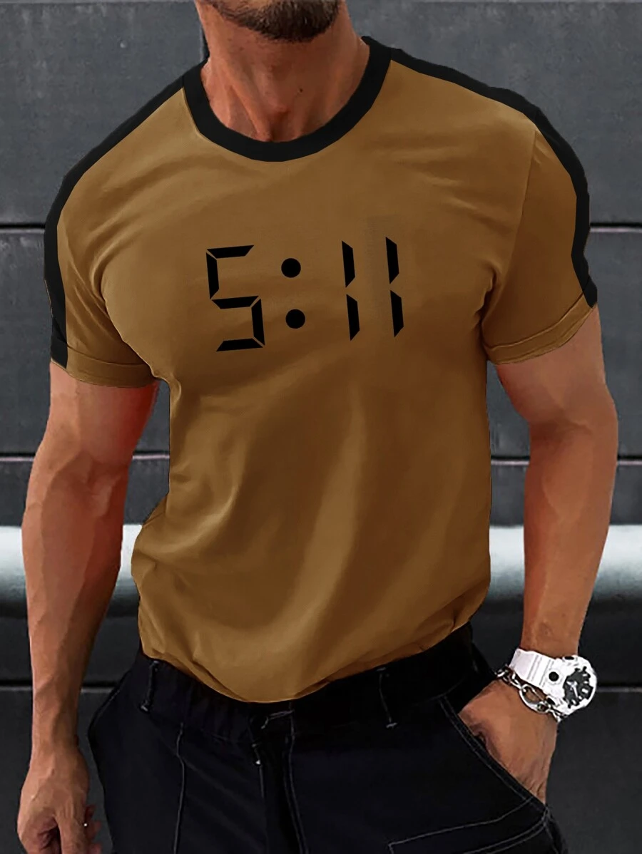 Manfinity Hombres Camiseta con estampado de letra ribete en contraste - Marrón - Ver 1