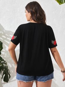 SHEIN LUNE 大碼印花T恤 - 黑色 - 查看 6