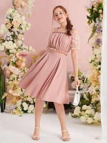 SHEIN 青少年女孩貼花網紗袖上衣和裙子套裝 - 珊瑚粉 - 查看 3