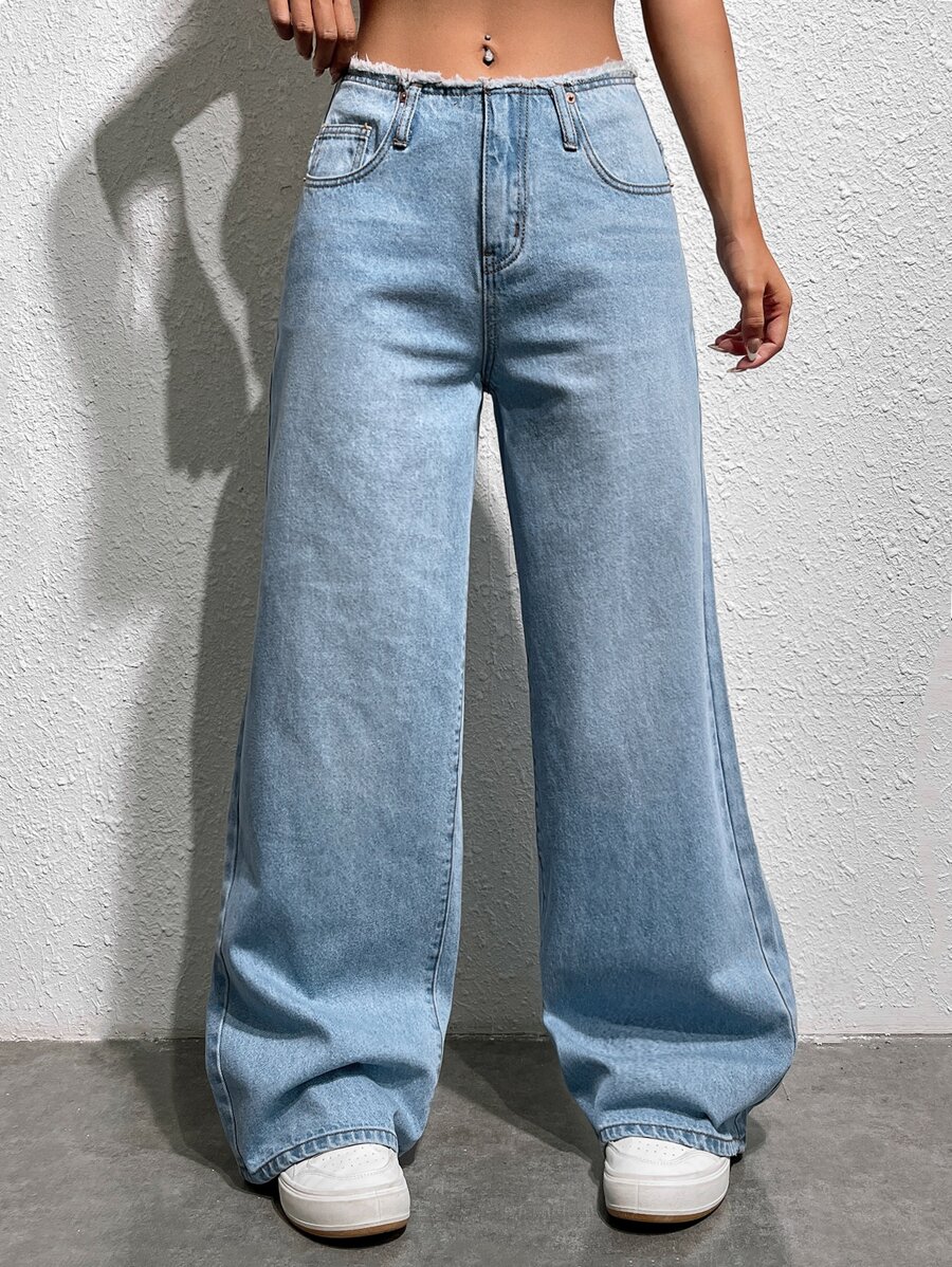 SHEIN EZwear Slant Raw Hem Pocket Wide Leg Jeans - Light Wash - View 1