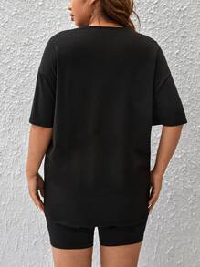 SHEIN EZwear Camiseta de hombros caídos con estampado de slogan - Negro - Ver 2