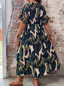 SHEIN LUNE Plus Tropical Print Guipure Lace Insert Batwing Sleeve Dress - Green - View 2