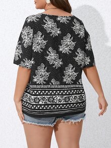 SHEIN LUNE Plus Floral Print Guipure Lace Trim Blouse - Black - View 2