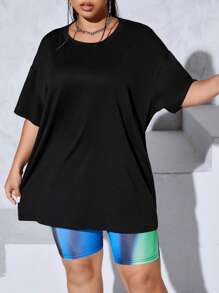 Flirla Plus Butterfly & Skull Print Drop Shoulder Tee - Black - View 4