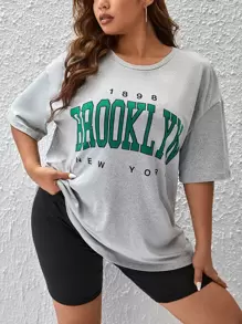 SHEIN EZwear Plus Letter Graphic Drop Shoulder Tee