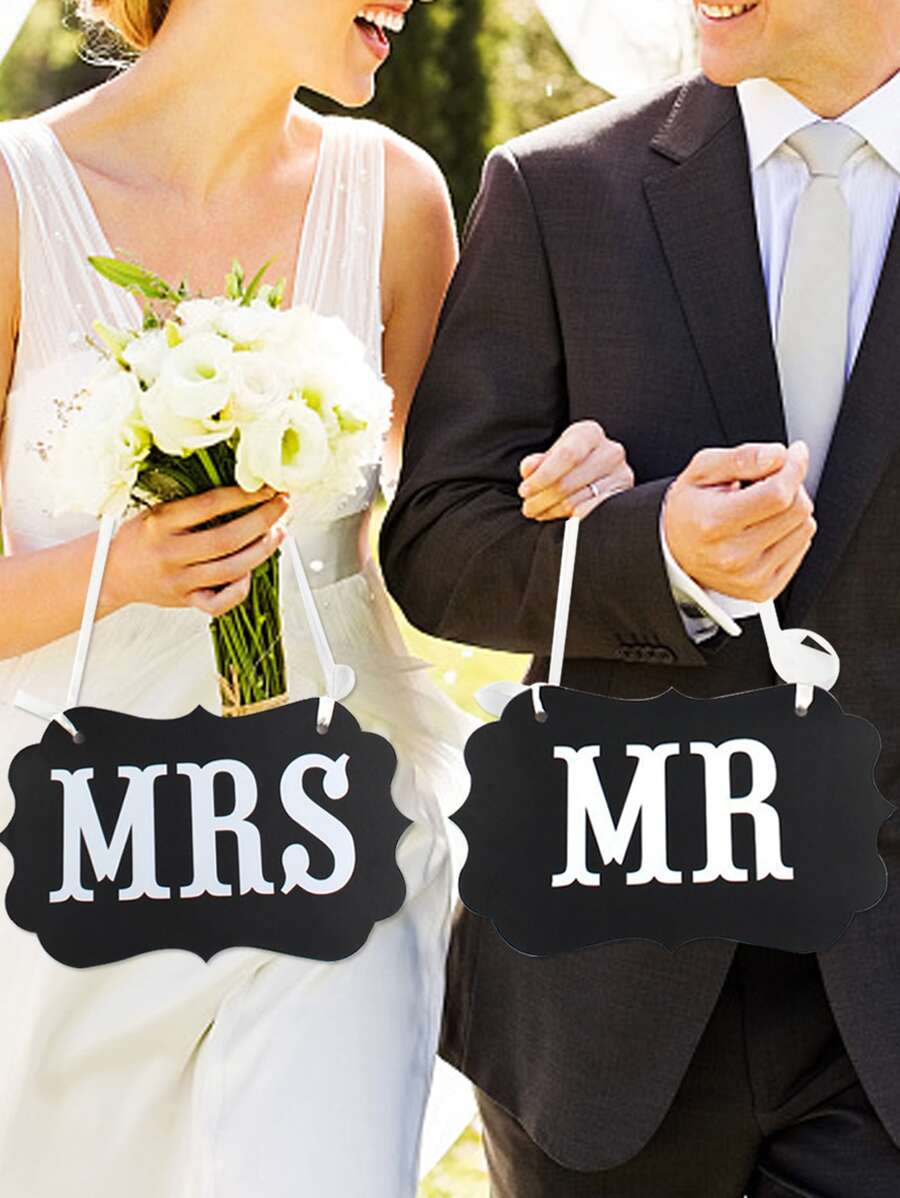 2 miếng bảng chữ cái đồ họa tiệc hướng dấu hiệu, tiệc cưới Giấy trang trí lưng ghế - Đen và trắng - Xem 1