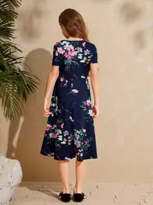 SHEIN Leap Crew Tween Girl Short Sleeve Knitted Round Neck Printed A-Line Dress - Navy Blue - View 2