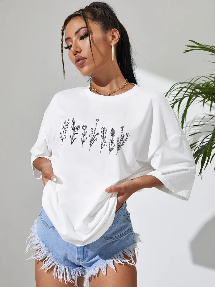 SHEIN EZwear Camiseta amplia con estampado floral de hombros caídos - Blanco - Ver 5