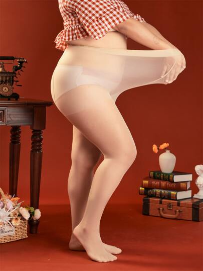 جوارب موحدة اللون مقاس كبير