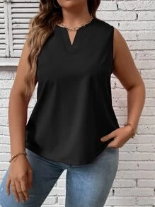 SHEIN LUNE Plus Notched Neckline Sleeveless Blouse - Black - View 3