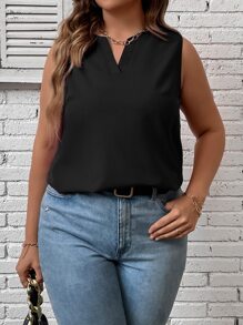 SHEIN LUNE Plus Notched Neckline Sleeveless Blouse - Black - View 4