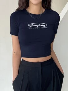 DAZY Letter Graphic Crop Tee - Navy Blue - View 3