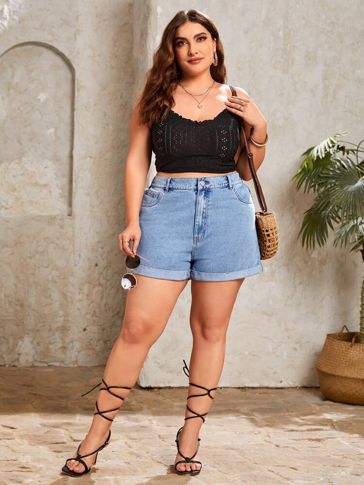 Plus High Waist Roll Up Hem Denim Shorts