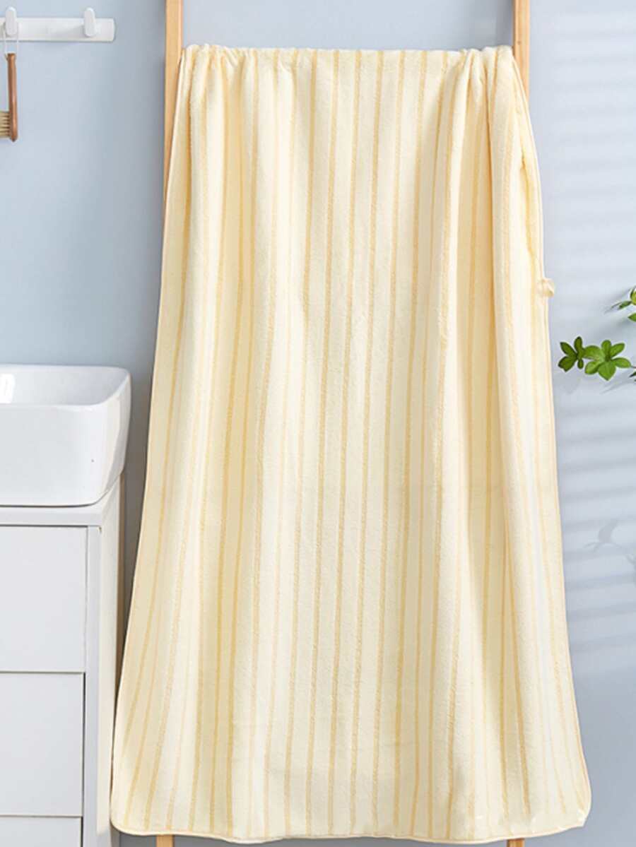 1pc Striped Pattern Face Towel, Minimalist Polyester Face Cleaning Towel For Bathroom - Yellow - View 1