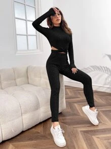 SHEIN EZwear 高領交叉式短款t恤和緊身褲套裝 - 黑色 - 查看 4