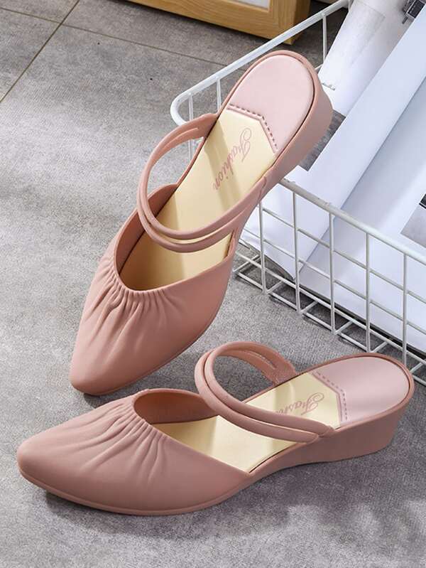 wedge court shoes