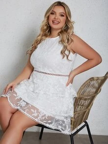 Eilly Bazar Plus Floral Embroidery Mesh Overlay Dress - White - View 5