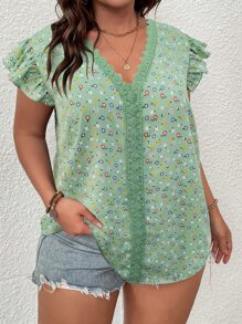 SHEIN LUNE Plus Ditsy Floral Print Guipure Lace Trim Butterfly Sleeve Blouse - Mint Green - View 3