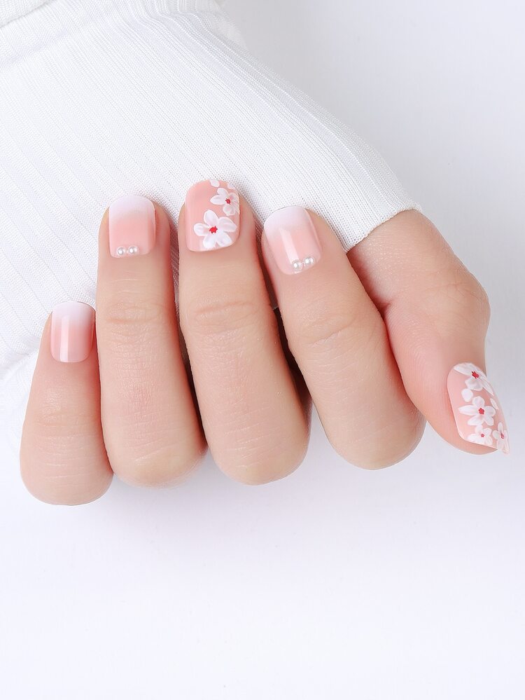 Zing những kiểu nail hot năm 2023 nail xinh 2023 Độc đáo và đẳng cấp