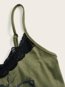 ROMWE Goth 骷髅頭圖案蕾絲拼接吊帶上衣 - 軍綠色 - 查看 3