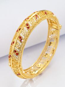 KKCOLA 方晶鋯石裝飾鏤空手鐲