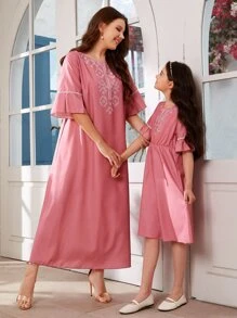 Mulvari Plus Geo Print Tunic Dress - Pink - View 6