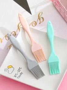 WORTHBUY 1pc Grey Oil Brush, Simple Silicone Plain Color Basting Oil Brush For Kitchen, Baking Tool - Grey - View 2