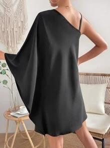SHEIN VCAY Asymmetrical Neck Trumpet Sleeve Chain Detail Dress - Black - View 3