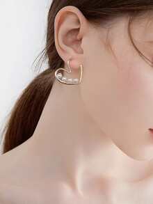 Faux Pearl Decor Heart Design Earrings - Multicolor - View 3