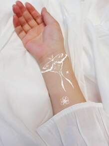 纹身贴纸，1 张蝴蝶和月亮图案女性临时纹身，成人纹身贴纸，逼真的蝴蝶纹身、月亮纹身，适合女性和女孩 - 白色 - 查看 3