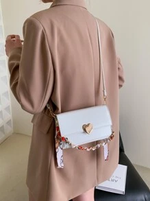 Bolsa cuadrada mini con diseño metal con solapa