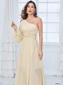 單肩燈籠袖前扭結高衩雪紡伴娘連衣裙 - 杏色 - 查看 5