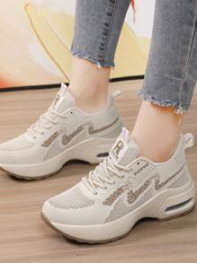 女士运动跑鞋，彩色字母图案系带运动鞋 - 卡其色 - 查看 3