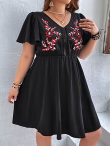 SHEIN VCAY Plus Floral Embroidery Butterfly Sleeve Dress - Black - View 5