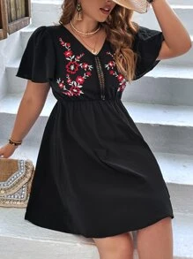 SHEIN VCAY Plus Floral Embroidery Butterfly Sleeve Dress - Black - View 1