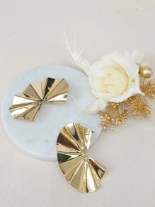 Geometric Stud Earrings - Multicolor - View 2