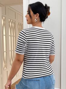 SHEIN EZwear Plus Striped Print Tee For Summer