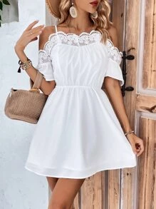 SHEIN VCAY 蕾絲拼接挖肩荷葉袖洋裝 - 白色 - 查看 3