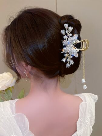 1 pieza Clip de pelo de mujer con mariposa dorada y flecos, elegante para uso diario u outdoor. Pinzas de pelo, ganchos de pelo, accesorios de pelo para mujer para vacaciones, escuela, universidad en otoño e invierno