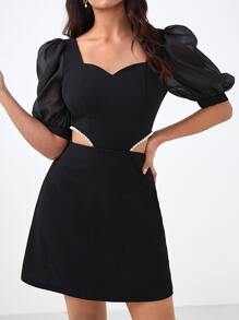 BizChic 雞心領口珍珠細節泡泡袖腰部鏤空連衣裙 - 黑色 - 查看 3