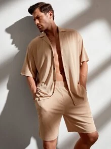 Manfinity 男士羅紋針織西裝領素色襯衫和短褲