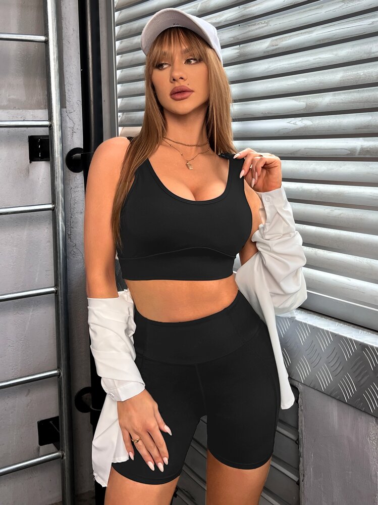 Yoga Basic 素色運動型文胸和騎行褲 - 黑色 - 查看 5