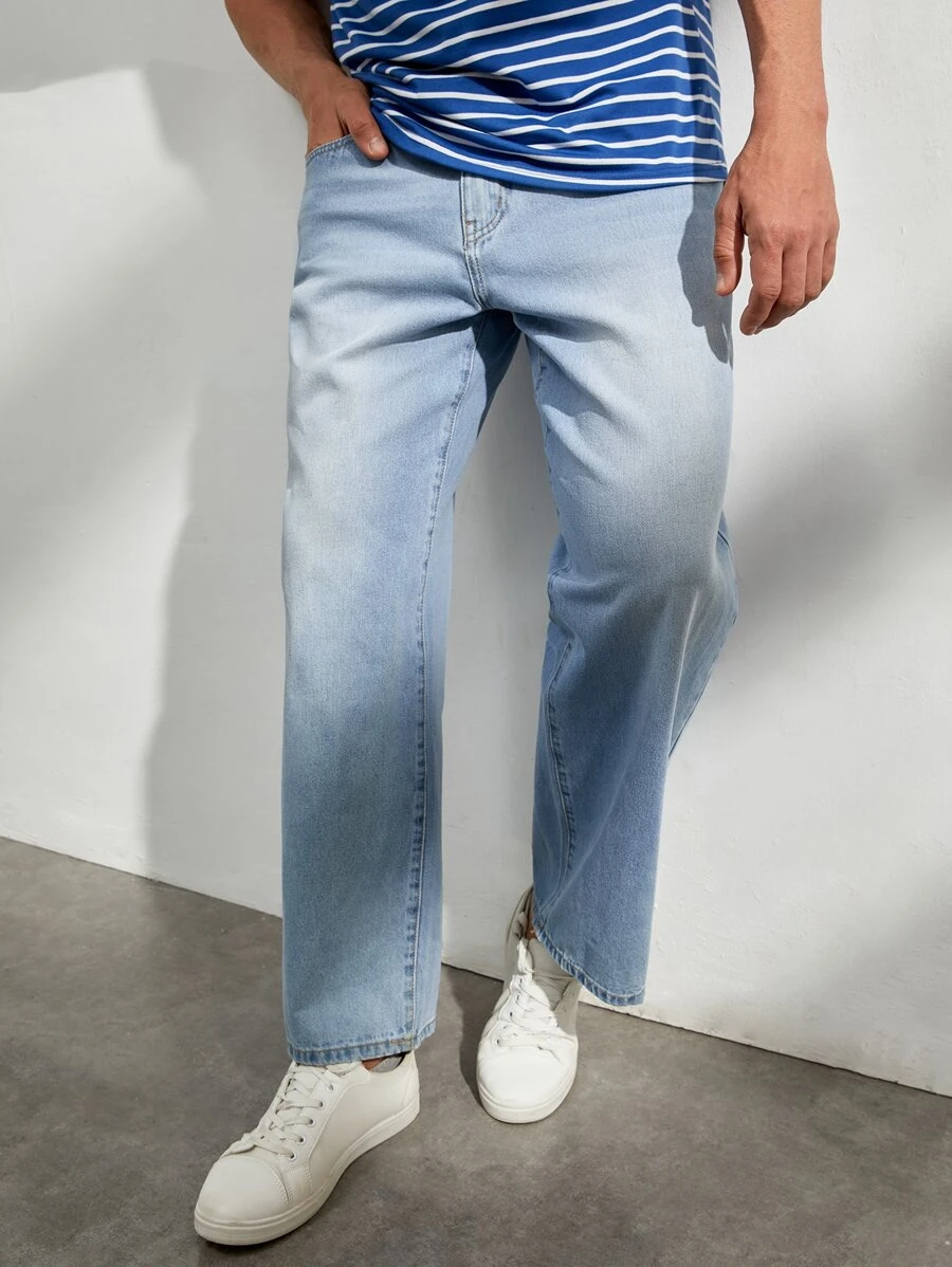 Manfinity Men Bleach Wash Straight Leg Jeans - Light Wash - View 1