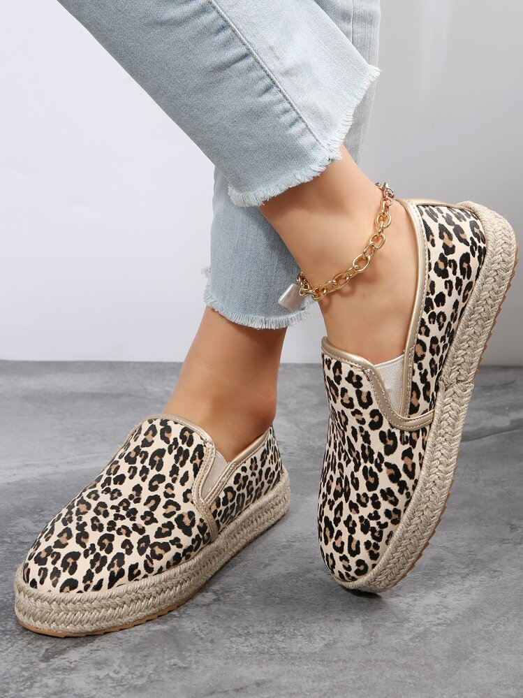 Fall/Winter Women Leopard Pattern Slip-On Shoes, Vacation Sneakers - Multicolor - View 5