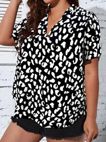 SHEIN LUNE Plus Allover Print Petal Sleeve Blouse - Black - View 3