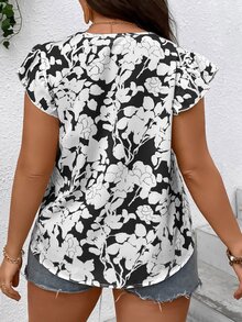 SHEIN Holidaya 大碼印花缺口領蝴蝶袖襯衫 - 黑色 - 查看 2