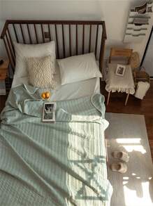 1pc Solid Color Quilt, Modern Fabric Quilt For Home - Multicolor - View 2