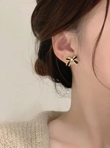 Bow Stud Earrings